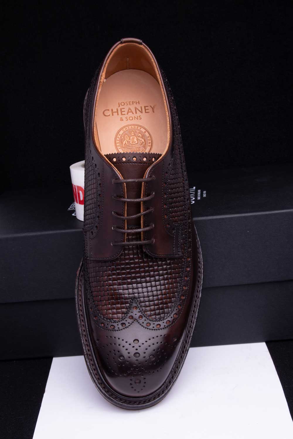 Clipping Path Service 16